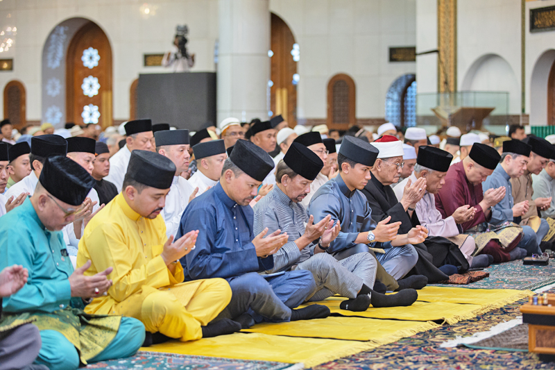 Berkenan Tunai Solat Aidilfitri 