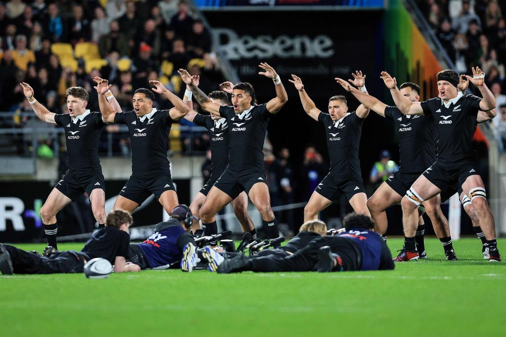 NZ reclaims world record for largest Maori Haka