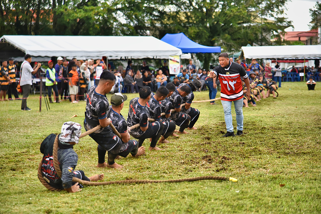 MS ABDB, Chainblock Casual tug of war champion